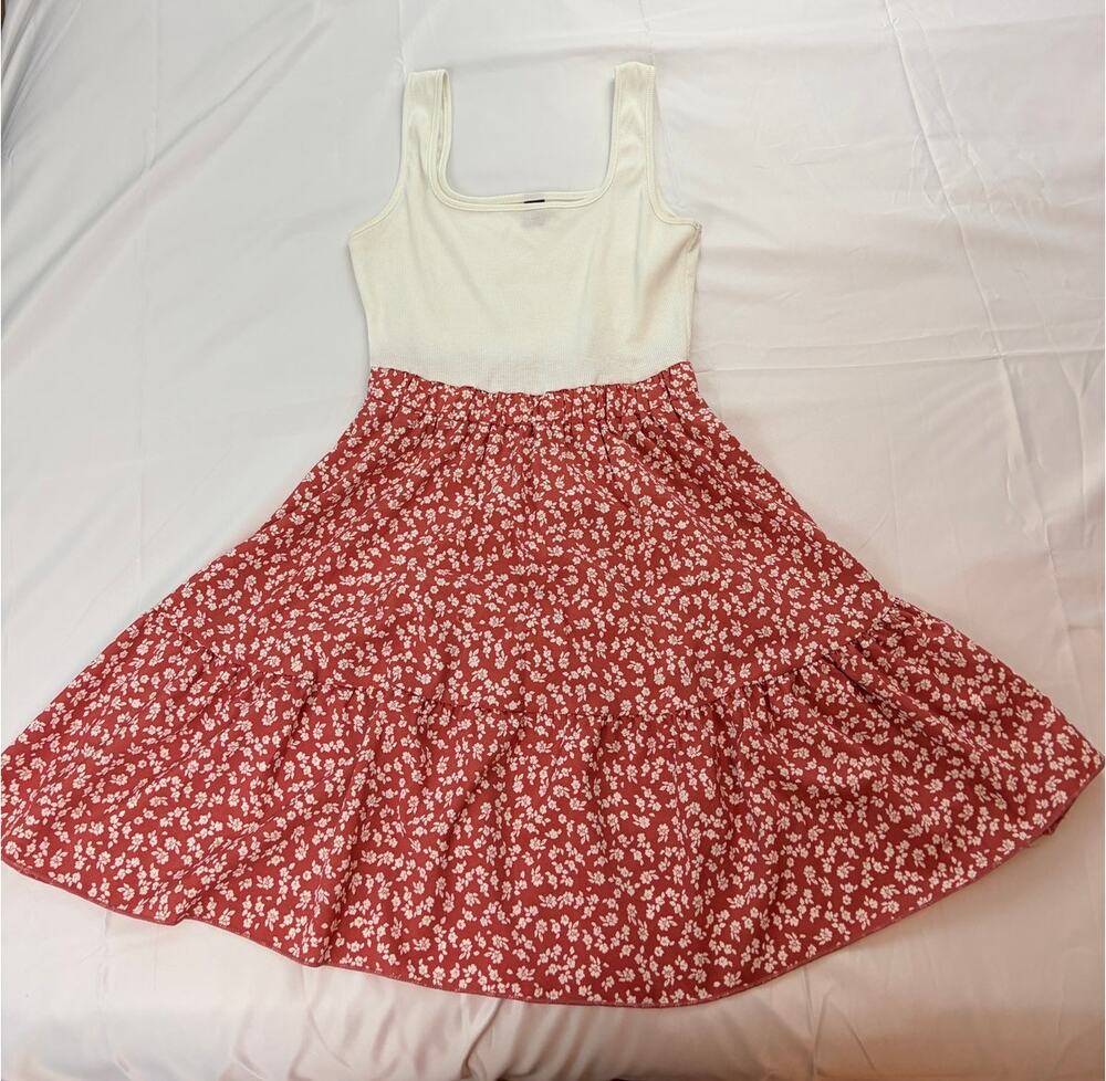 SHEIN Rust Ditsy Floral Tiered Mini Dress Ribbed Tank Top XS Cottagecore